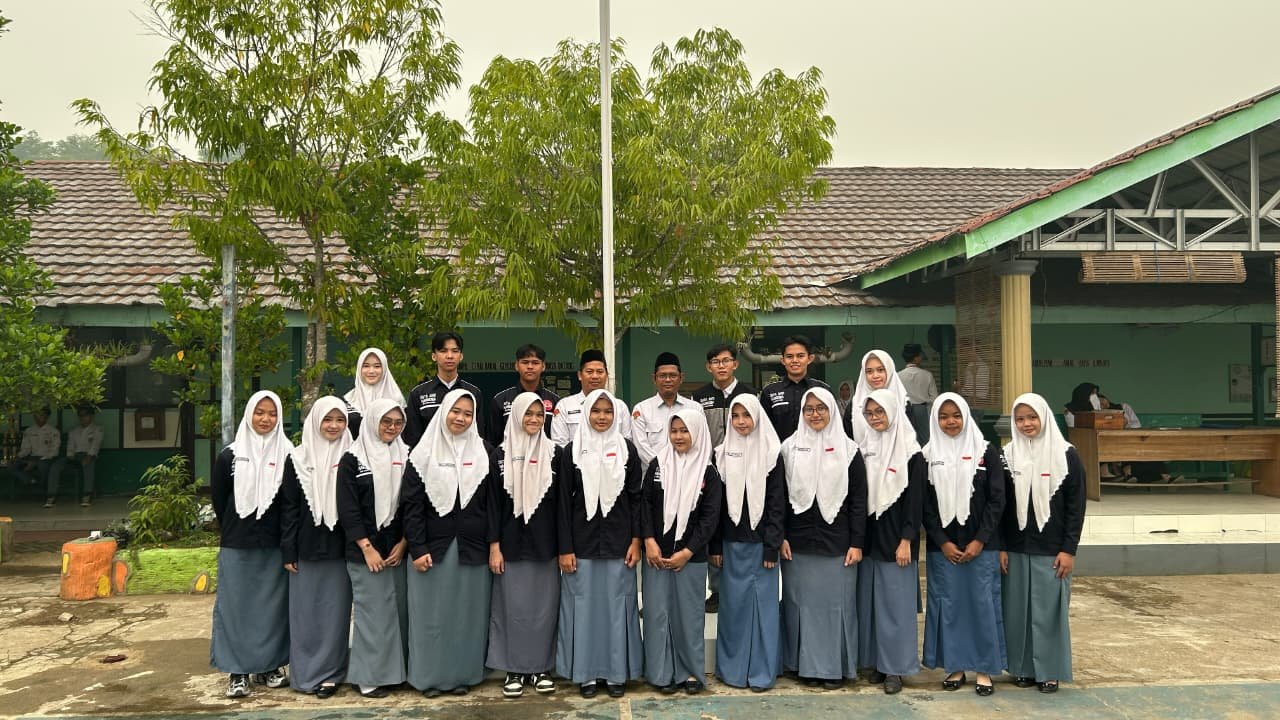 Ukir Prestasi dan Jadi Inspirasi, Siswa MAN 2 HSU Terpilih Sebagai Duta Anti Narkoba HSU